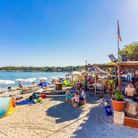 Brajdine 75,app Vi * Medulin